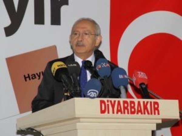 Kılıçdaroğlu Diyarbakır'da konuştu
