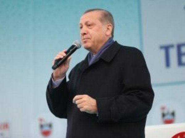 Erdoğan, Diyarbakır'da PKK'ya yüklendi