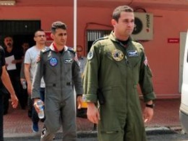 FETÖ'cü pilotlar kamu malına 80 milyonluk zarar verdi