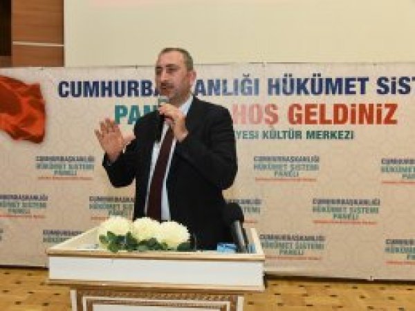 'Şu anki sistemin adı bile belli değil'
