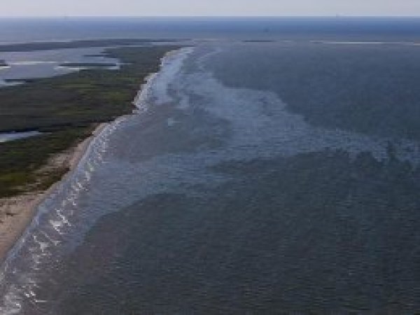 Alaska'da petrol ve doğalgaz sızıntısı