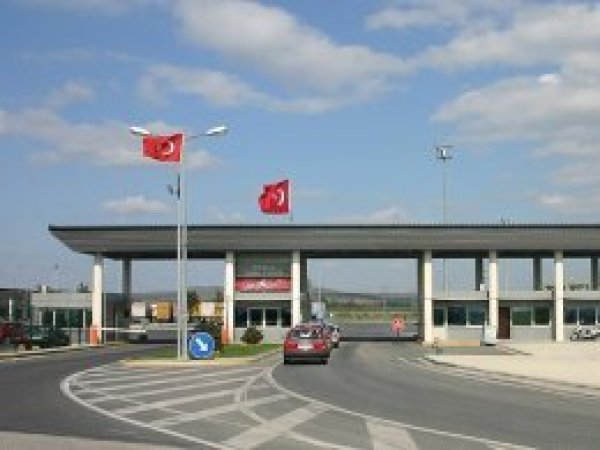 İpsala Sınır Kapısı'ndan geçişler başladı 