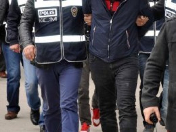Bir haftada 2 bin 331 kişi FETÖ'den gözaltına alındı