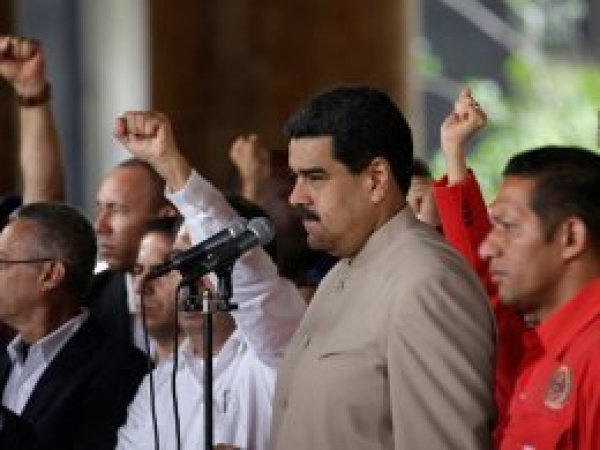 Maduro'dan halka: Daha fazla şiddet mi istiyorsunuz?