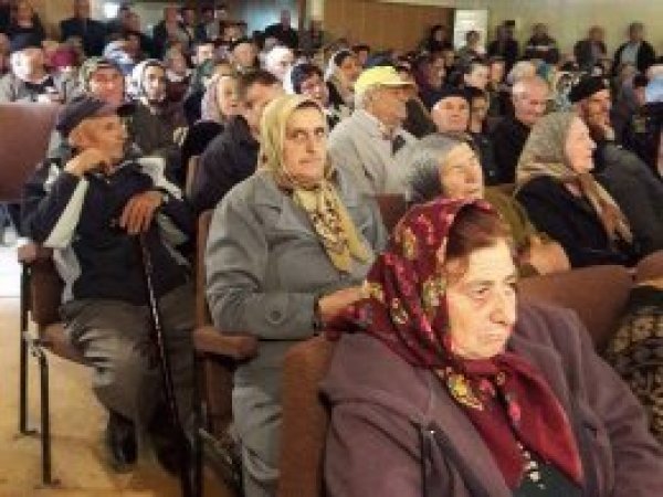 Avrupa Peygamber Sevdalıları'ndan anlamlı hediye