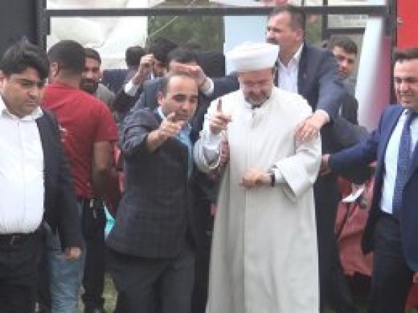 Diyanet İşleri Başkanı Görmez tehlike atlattı