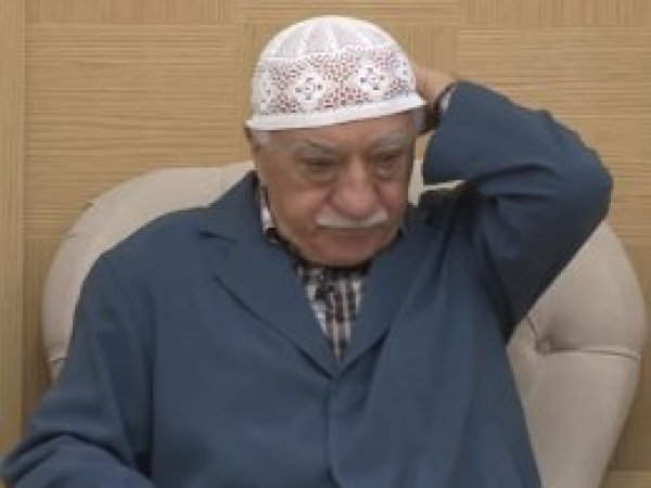 Gülen'i eleştirenlere FETÖ kumpası iddianamede