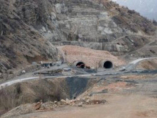 Doğu Anadolu'yu Akdeniz'e bağlayacak tünel açılıyor