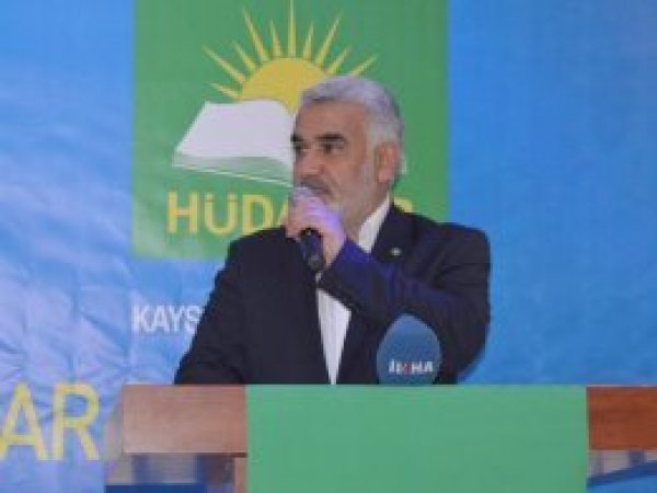 'Bir avuç siyoniste yenilenler izzetli duranları terörist ilan ediyor'