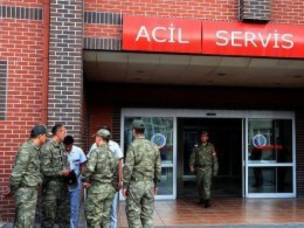 Askeri birliğe yıldırım düştü: 5 asker yaralandı
