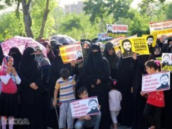 Aytaç Baran commemorates upon his grave
