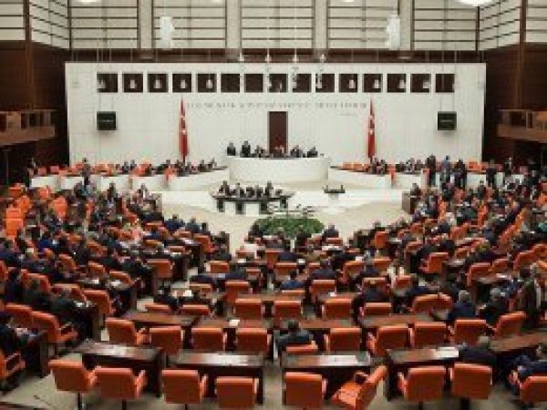 Türkiye-Katar anlaşması TBMM'de kabul edildi