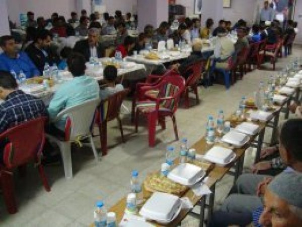 HÜDA PAR'dan Bingöl’de halka iftar programları