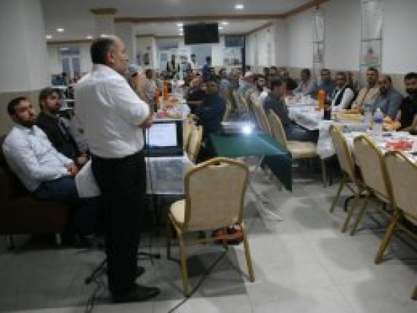 IHO-Ebrar Belçika’da iş adamlarıyla iftarda bir araya geldi