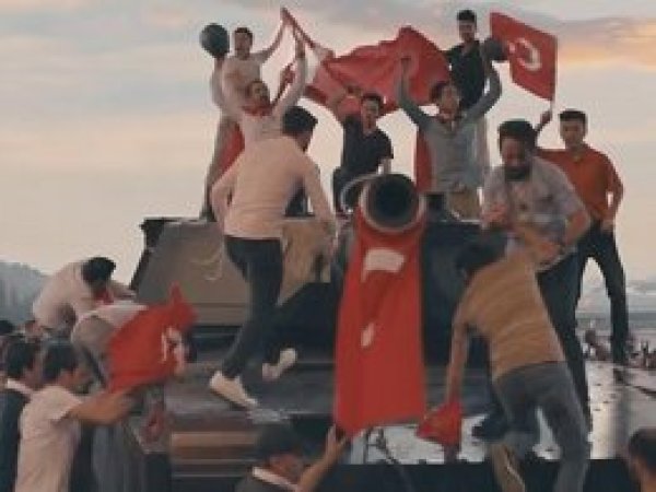 15 Temmuz için hazırlanan klip: Vakit Gelir