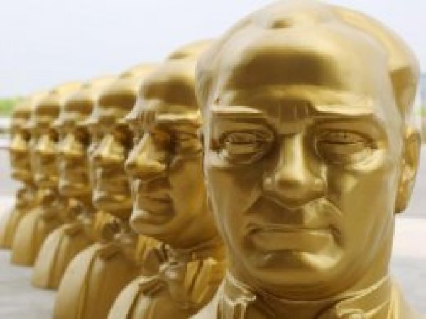 CHP'li Belediyeden heryere 'Atatürk büstü' kararı