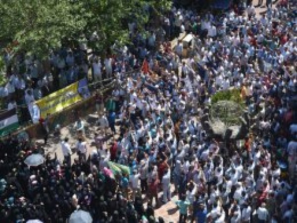 İşgalci İsrail Batman’da lanetlendi