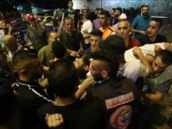 İsrail polisi Mescid-i Aksa hatibi Şeyh Sabri'yi yaraladı
