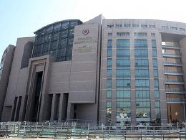 Cumhuriyet gazetesi davasında 7 sanık tahliye edildi