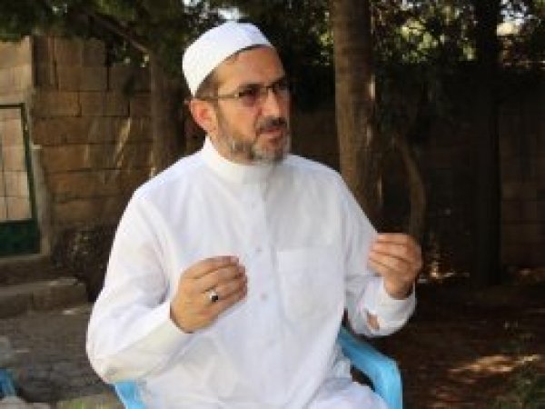 Molla Fesih'ten ' nikah' tasarısına destek