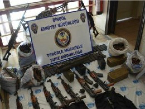 Bingöl'de IŞİD operasyonunda mühimmat ele geçirildi