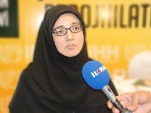 '60 bin Müslüman dağlarda mahsur'