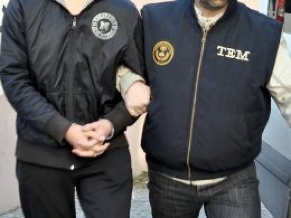 İzmir'de DHKP-C ve MLKP'ye operasyon