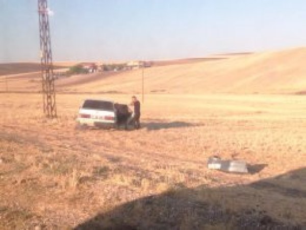 Diyarbakır'da otomobil 150 metre uçtu