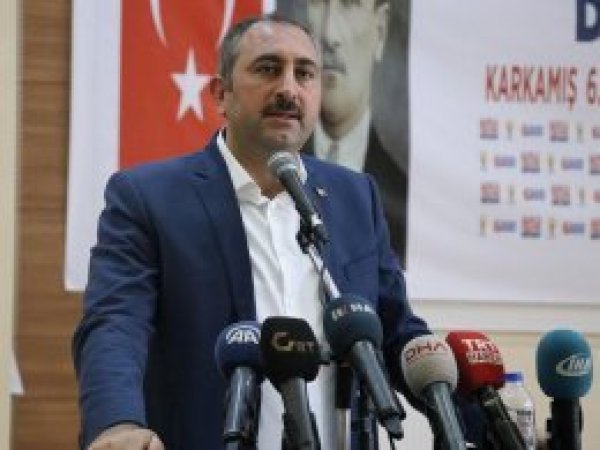 'Suriye'deki iç savaştan Türkiye çok etkilendi'