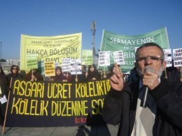Asgari ücret uygulaması protesto edildi