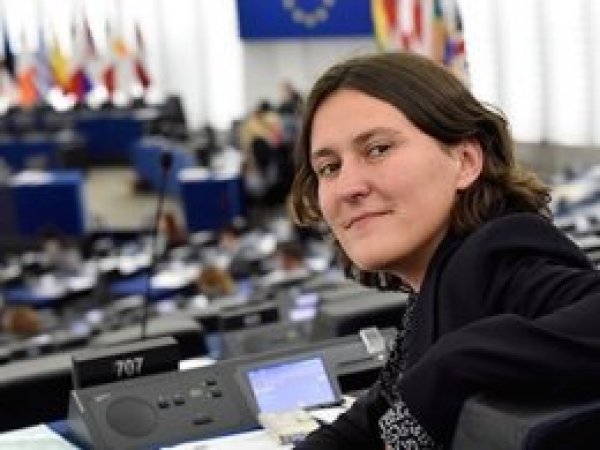 'Türkiye-AB zirvesi göstermelik olmamalı'