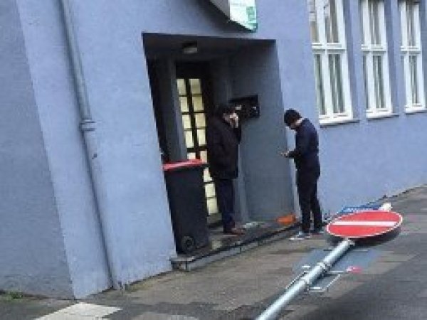 Almanya'da bir Camiye daha saldırı