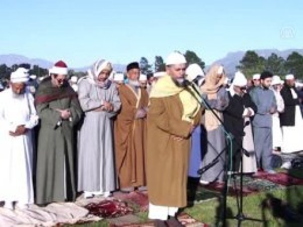 Cape Town’da Müslümanlar yağmur duasına çıktı