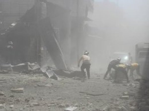 ABD Deyrizor'da 2 camiyi vurdu: 65 kişi katledildi