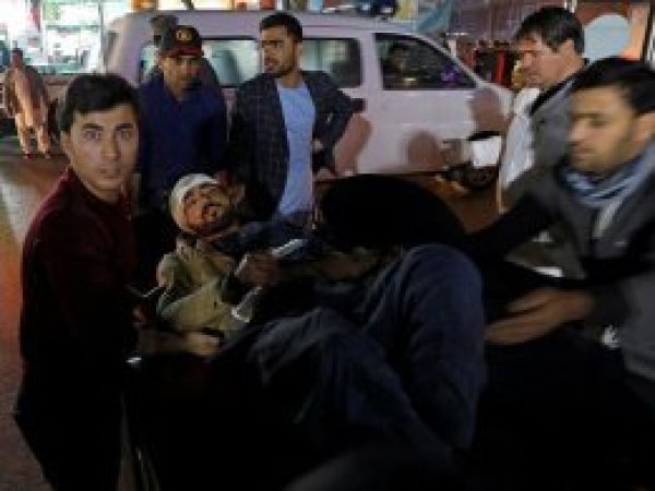 Kabil'deki mevlid etkinliğine saldırı: 40 şehit