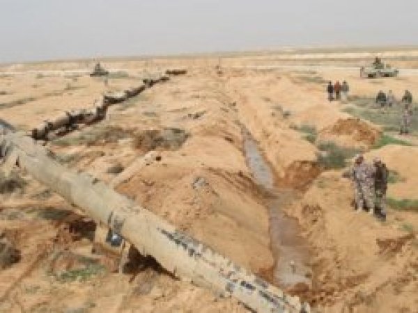Petrol hattı içinden silah ve uyuşturucu kaçakçılığı