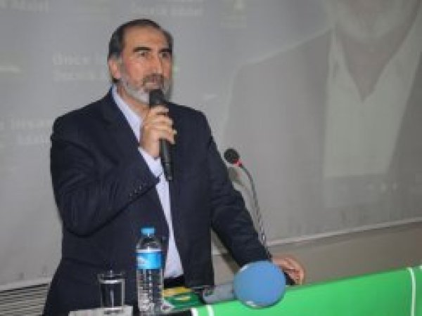 Yılmaz: Laiklik kaldırılmalı
