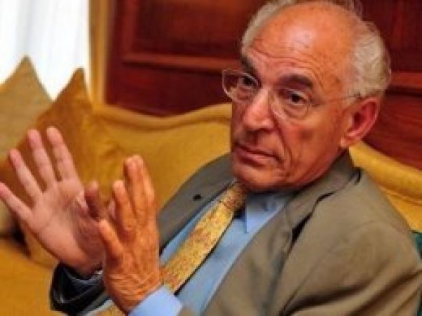 Darbeci Sisi’nin danışmanı: İslam’da tesettürün hükmü yoktur
