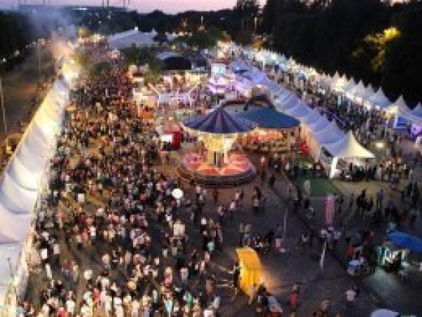 Almanya'da "Festi Ramazan" şenliğine iptal