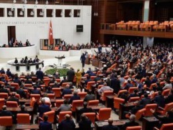 Milletvekili adayı olmak isteyen kamu görevlileri ne yapmalı?