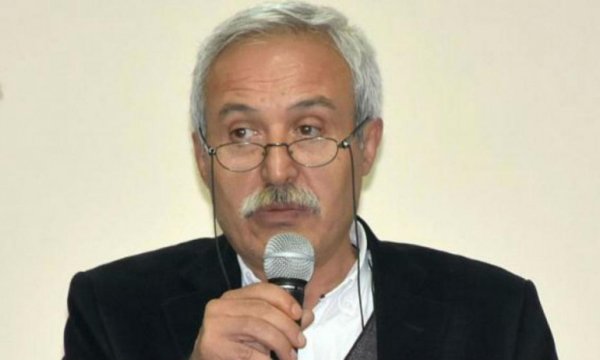 Adnan Selçuk Mızraklı gözaltına alındı