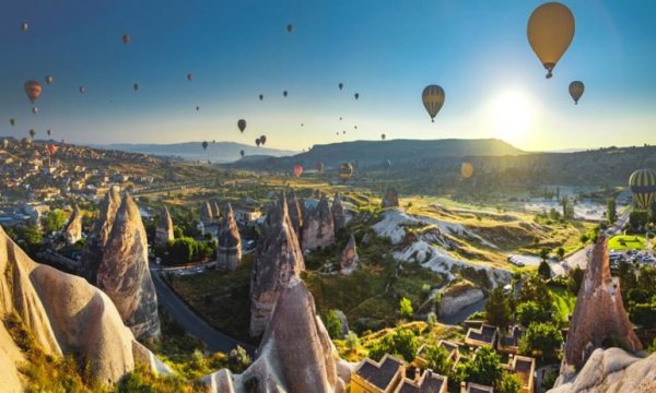 Kapadokya'da turist sayısındaki artış devam ediyor 