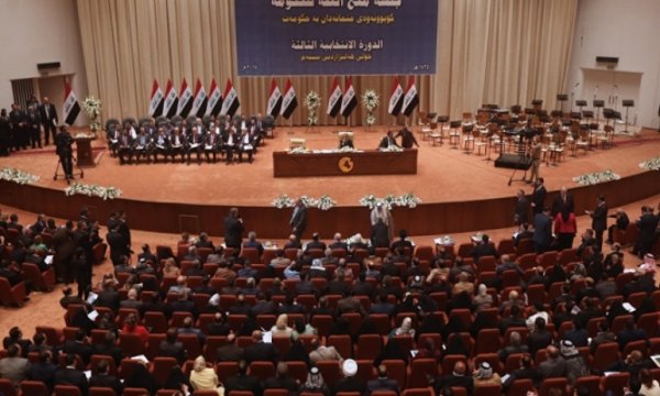 Irak'ta siyasi partilerden Hükümete reformlar için 45 gün süre