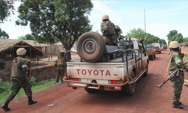 Orta Afrika Cumhuriyeti'nde milislerle esnaf çatıştı: 11 ölü