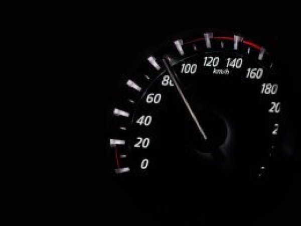 AP'den otomobillere zorunlu hız sınırlama sistemine onay