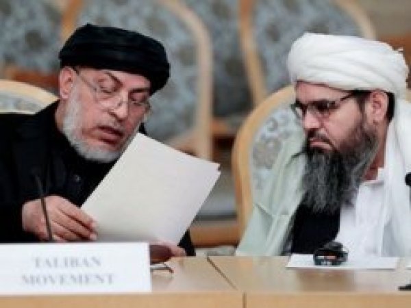 Afgan hükümeti ile Taliban arasındaki görüşmeler ertelendi 