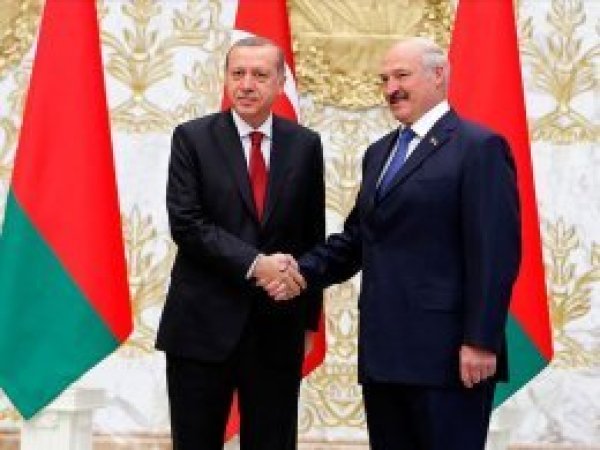 Belarus Cumhurbaşkanı Lukaşenko Türkiye'ye gelecek
