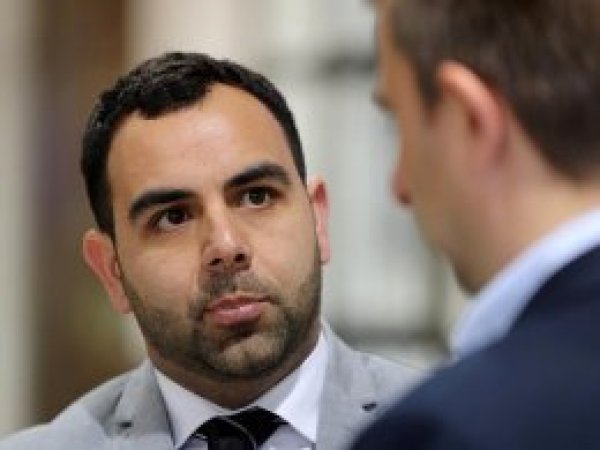 İsrail, İnsan Hakları İzleme Örgütü temsilcisini sınır dışı edecek 