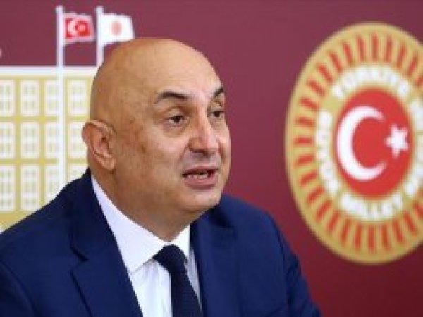 'Yeni askerlik sistemi haftaya yasalaşacak'