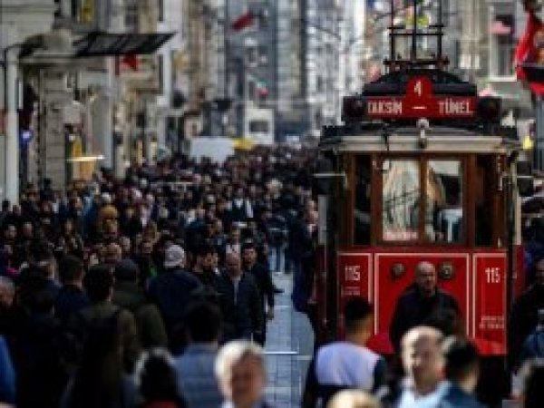 İstanbul seçimlerine ilişkin yeni anket sonuçlarını açıkladı
